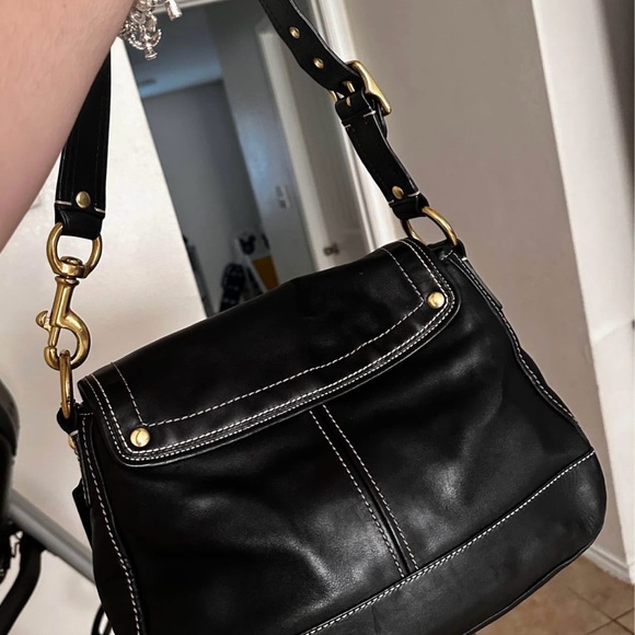 Coach Legacy Ali vintage 65th anniversary hobo - Picture 2 of 5